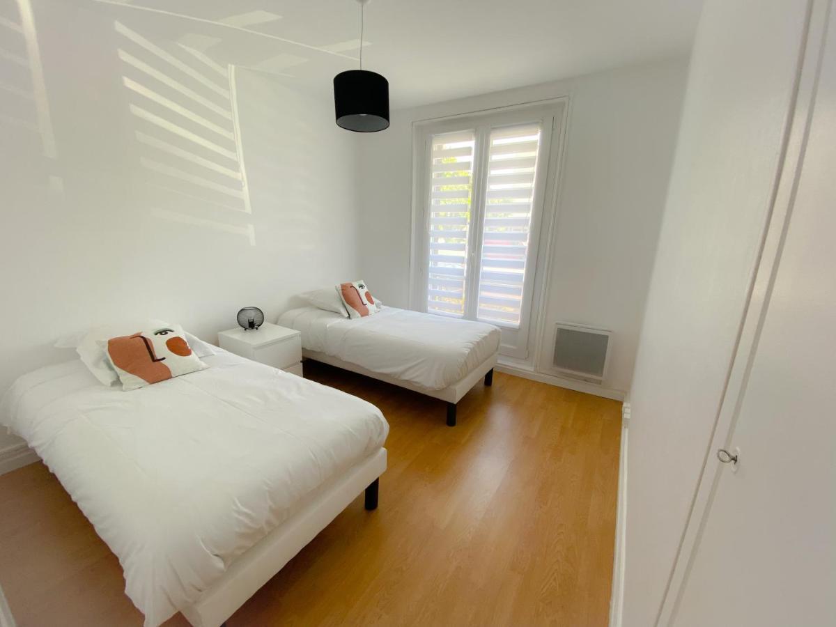 Le Familial Apartamento Calais Exterior foto